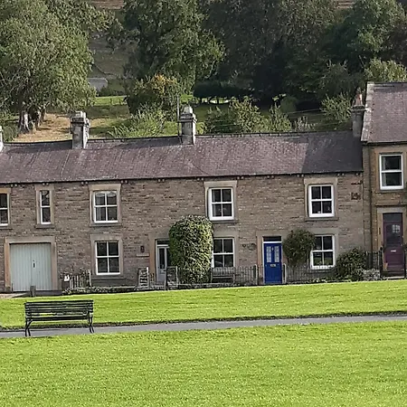 Ivy * Leyburn